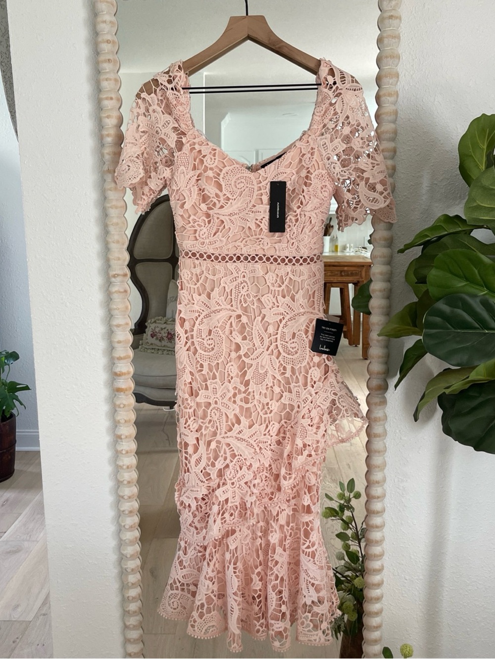 Lulu's Blush Pink Briarwood Lace Midi Dress XS  NWT